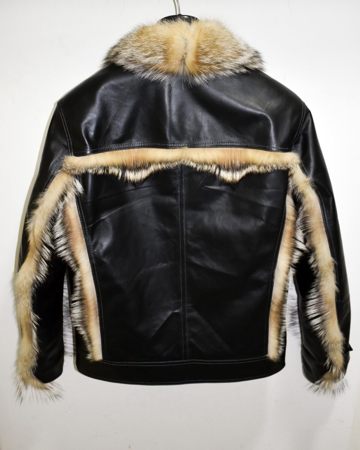 Genuine Jackal Fur Trim Black Leather Jacket – Luxury Men’s Fur Collar Trimmed Coat
