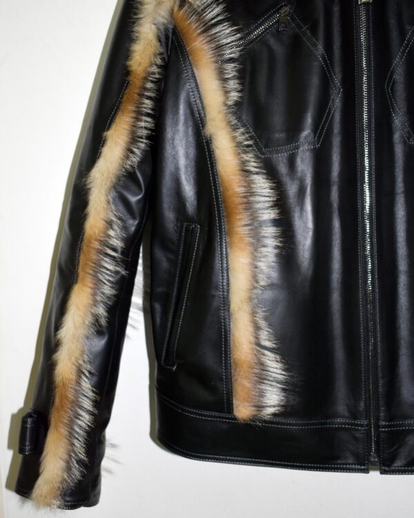 Genuine Jackal Fur Trim Black Leather Jacket – Luxury Men’s Fur Collar Trimmed Coat