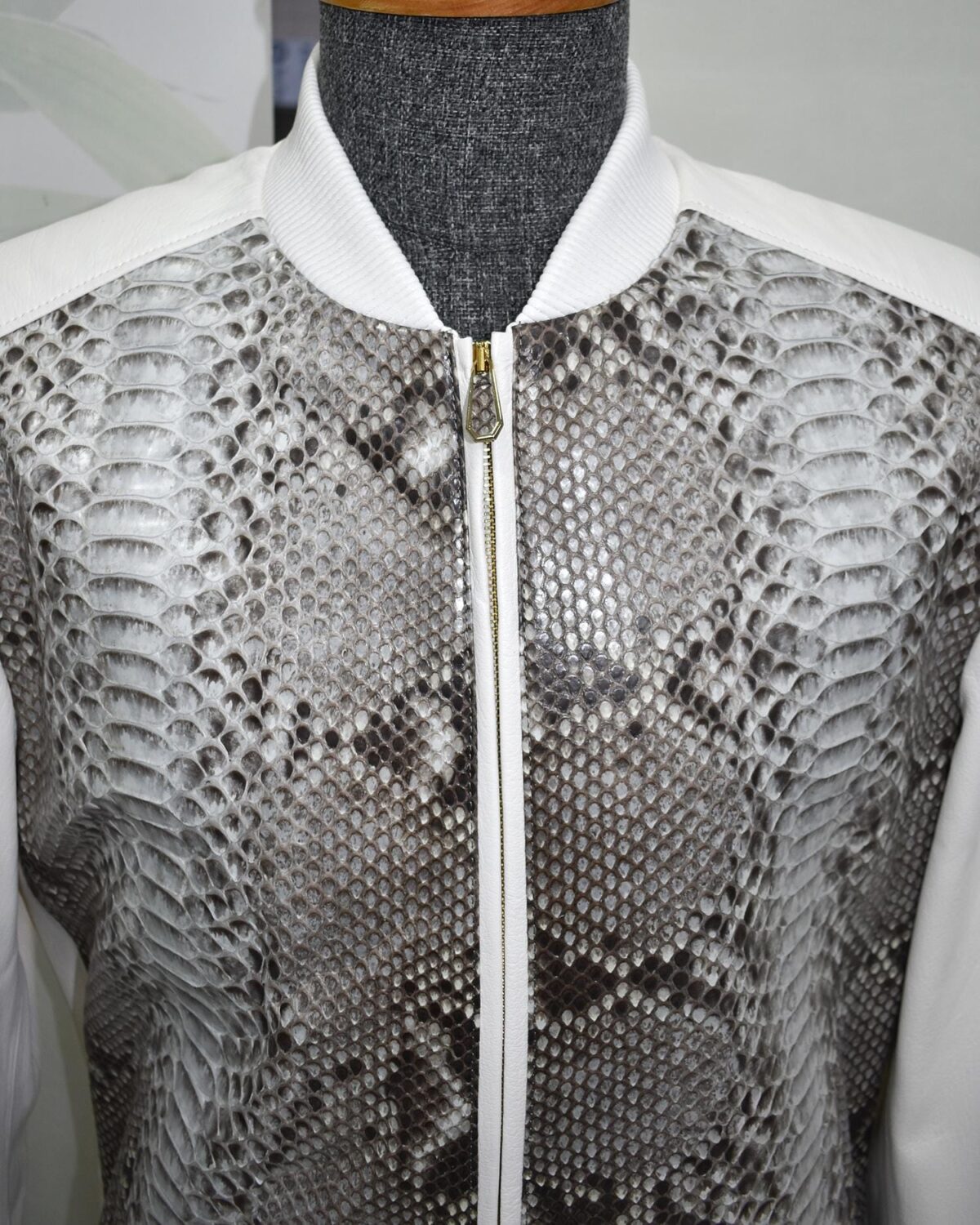 Luxury Genuine Python Skin Lambskin Leather Bomber Jacket – Handmade Designer Outerwear