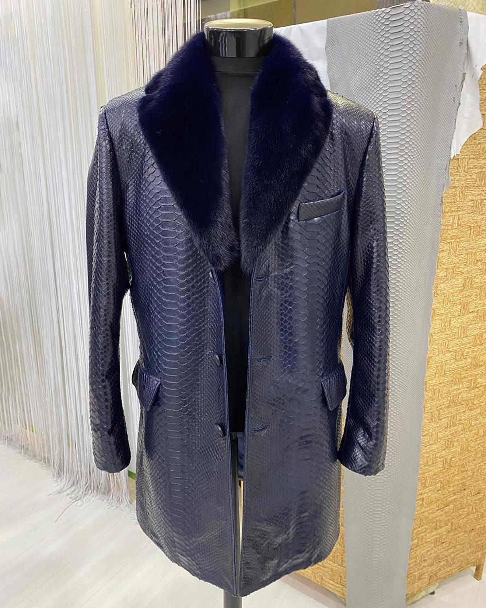 695e59cb59f447123fa4f654.jpg Genuine Python Leather Coat: Men's Black Navy Blue Mink Fur Collar
