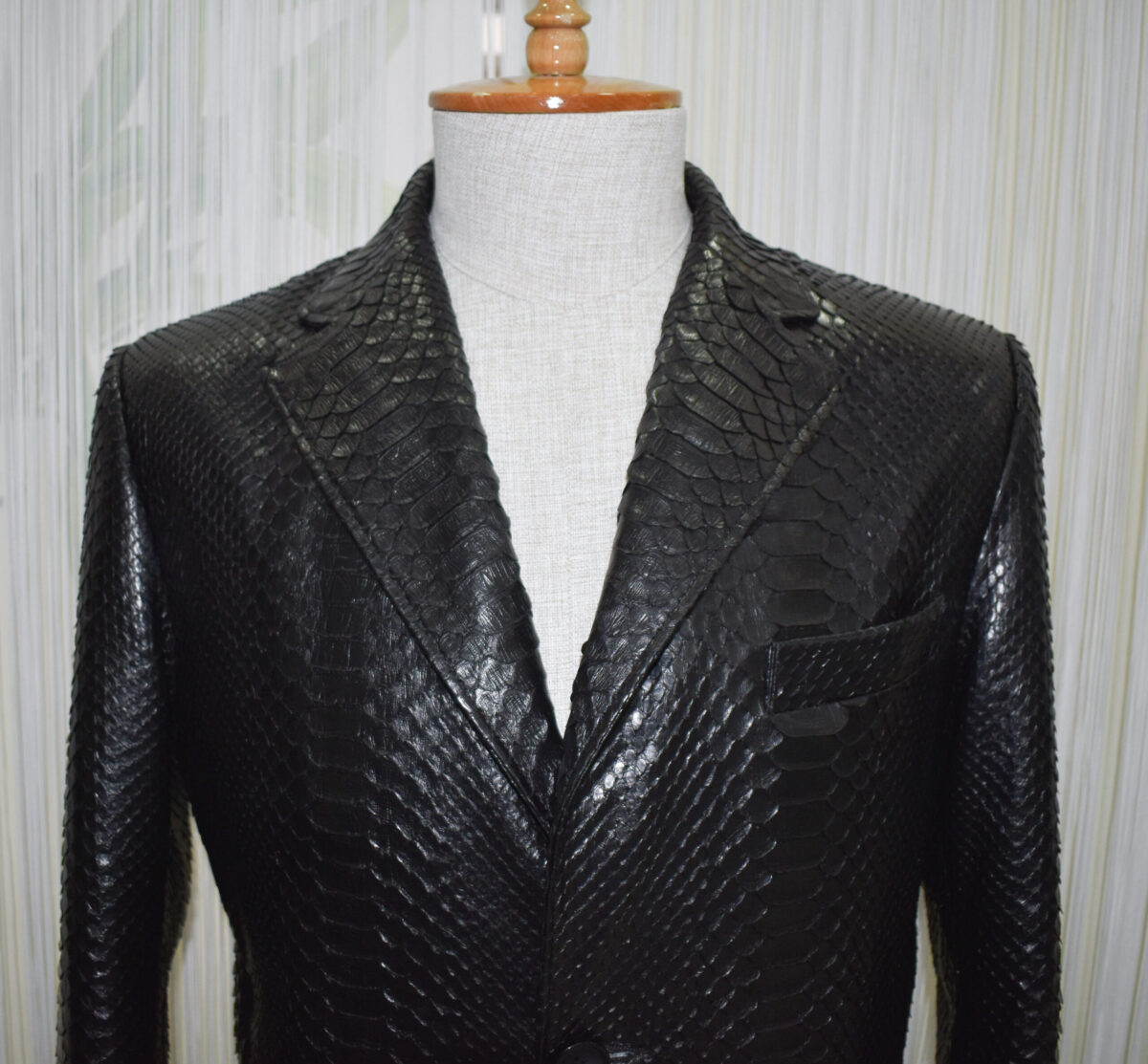 695e59d259f447123fa50525.jpg Genuine Python Leather Coat: Men's Black Navy Blue Mink Fur Collar