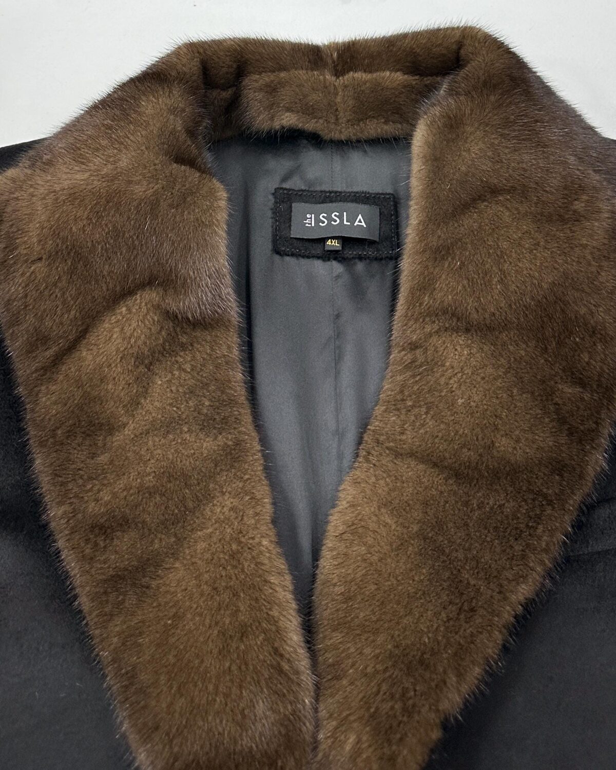 Men's Luxury Cashmere Black Overcoat | Genuine Mink Fur Collar Mahogany Winter Coat