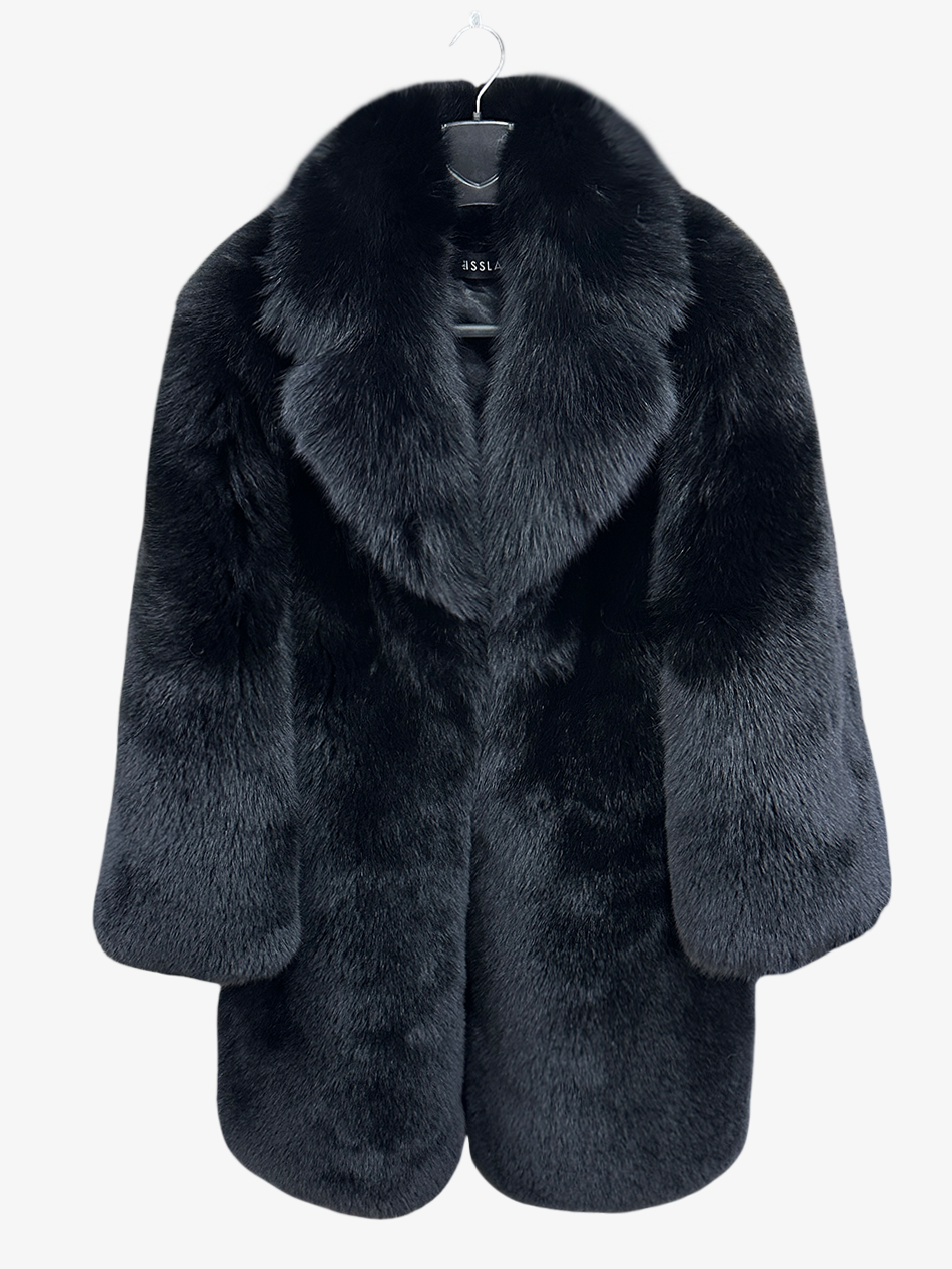 Black Fox Fur Coat With Wide Collar