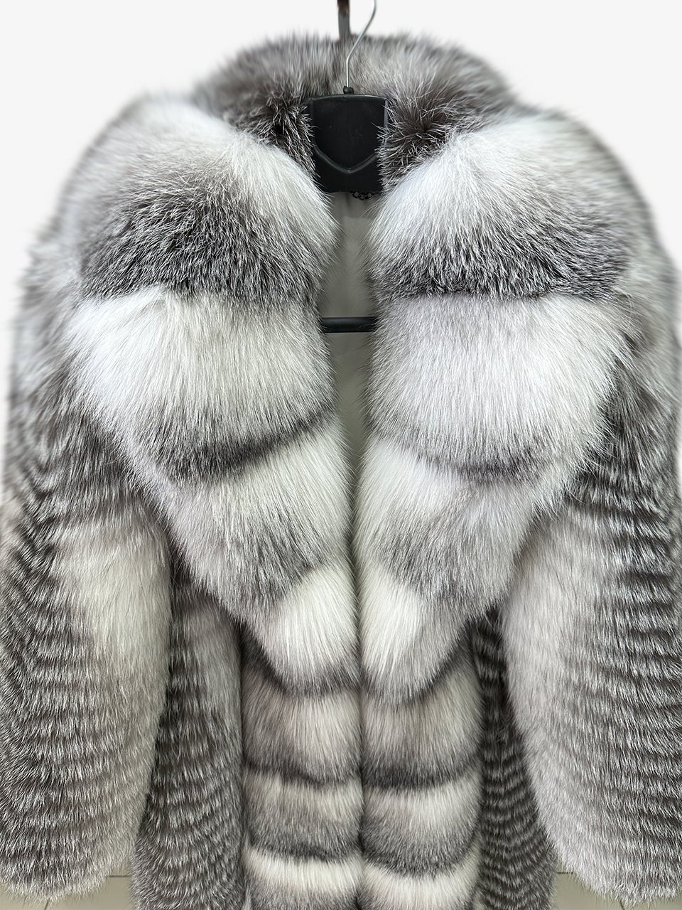 Arctic Marble Fox Fur Coat With Wide Collar